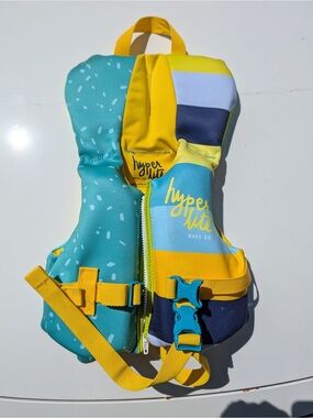Life Jacket
Hyperlite Kids Swim Coverup Vest in Teal & Yellow
